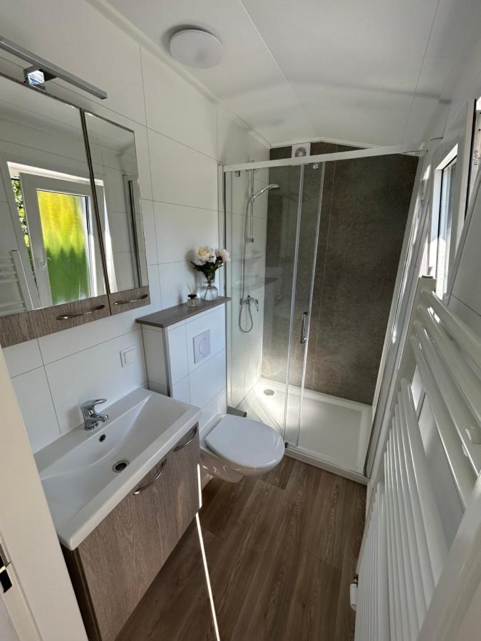 Breezy Beach Chalet Petten Extérieur photo